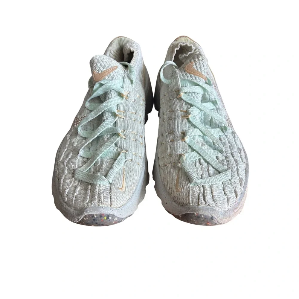 Nike Space Hippie 04 Womens Sneakers Barely Volt Copa CD3476-700 Good Condition